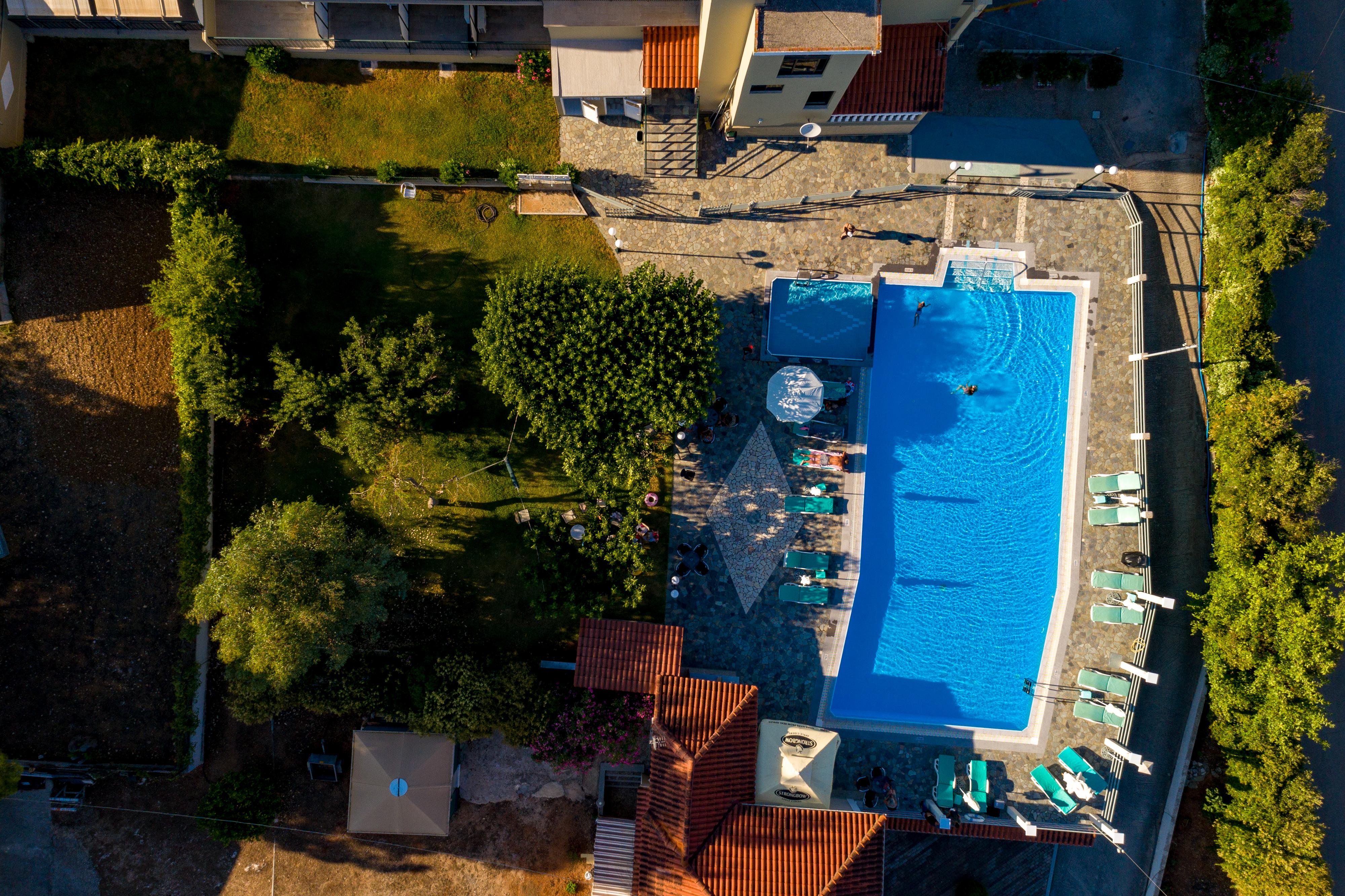 Ionis Hotel Troianata Exterior photo